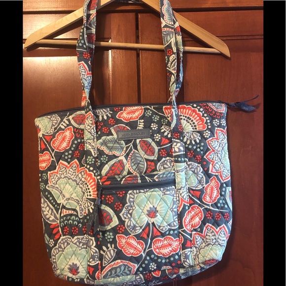 Vera Bradley Handbags - Vera Bradley Coral and Gray Villager Purse